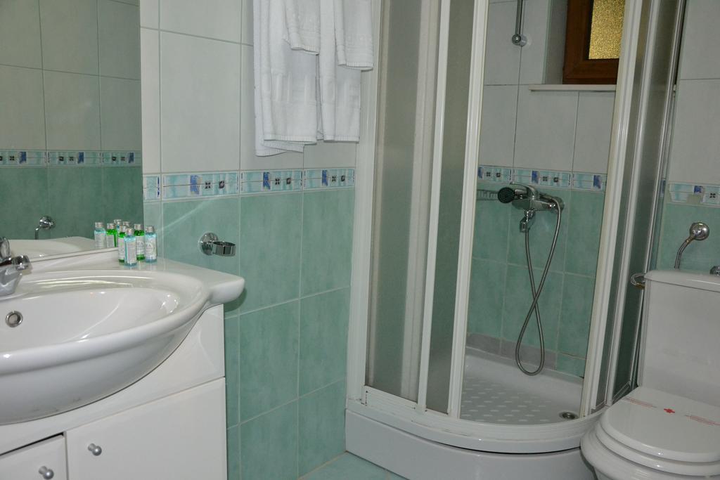 Hotel Dva Bisera Lagadin Szoba fotó