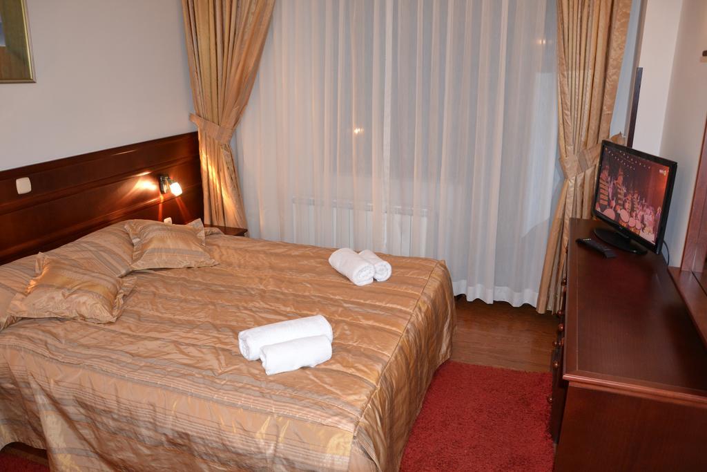 Hotel Dva Bisera Lagadin Kültér fotó
