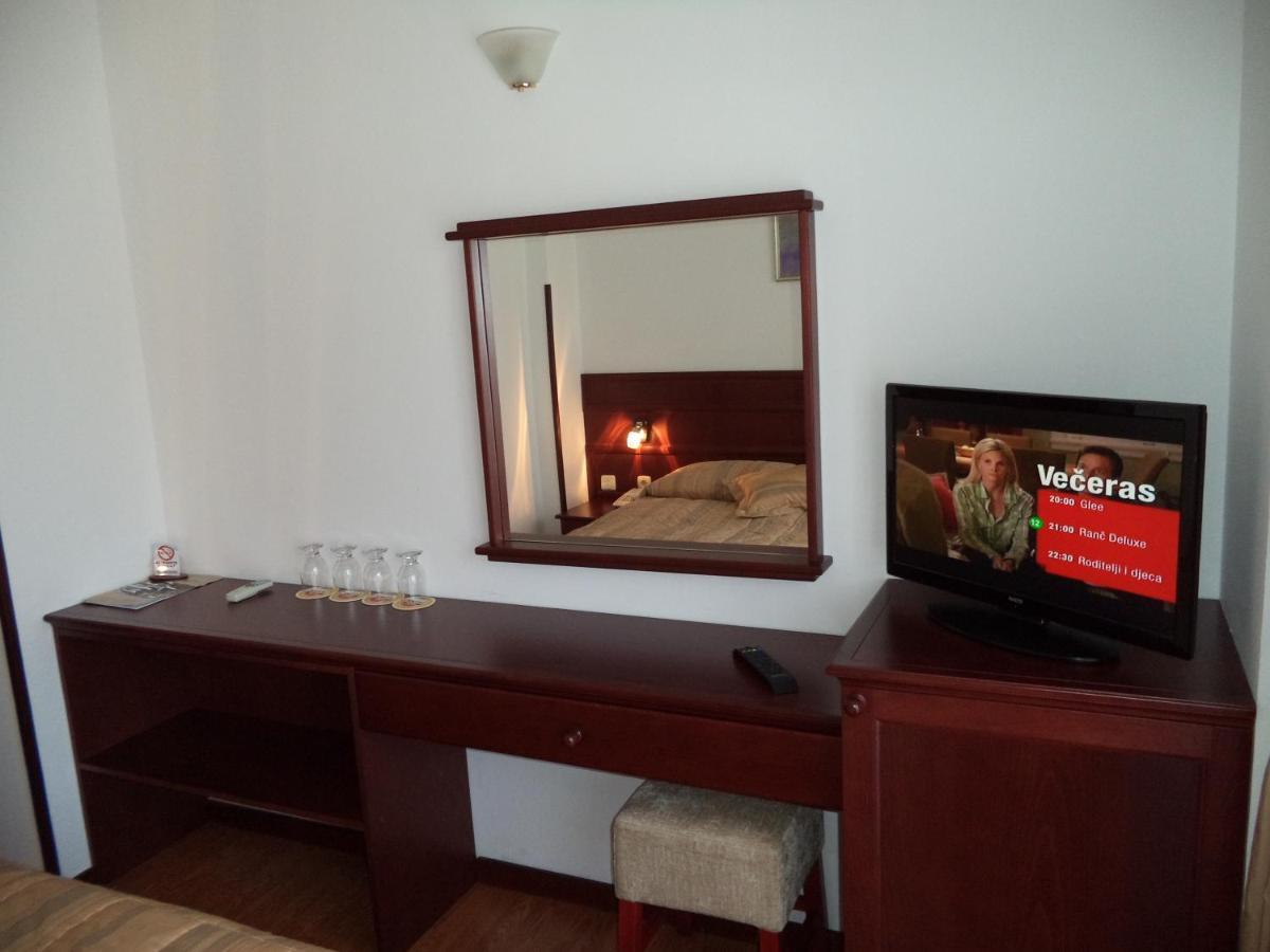 Hotel Dva Bisera Lagadin Szoba fotó