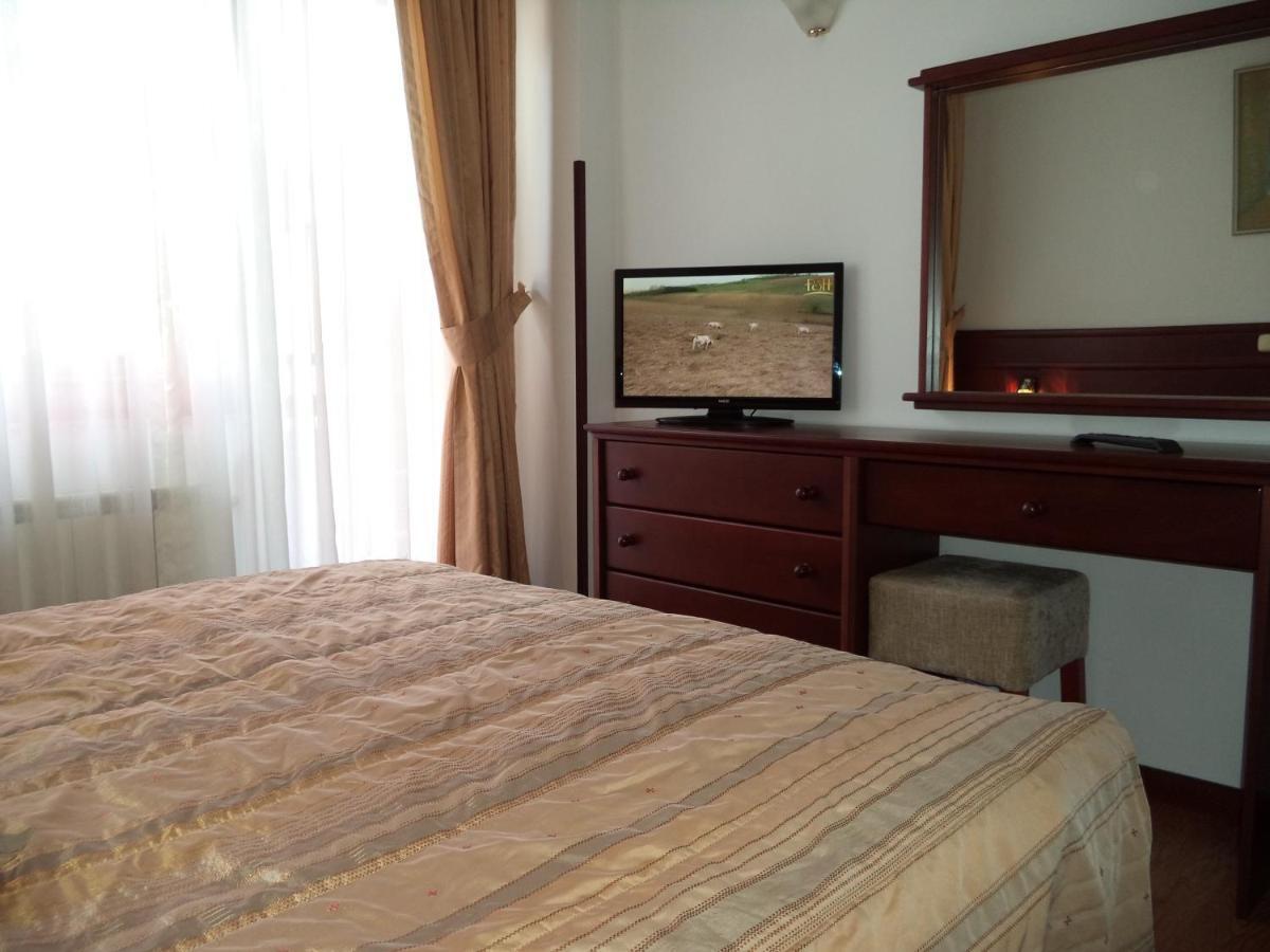 Hotel Dva Bisera Lagadin Szoba fotó